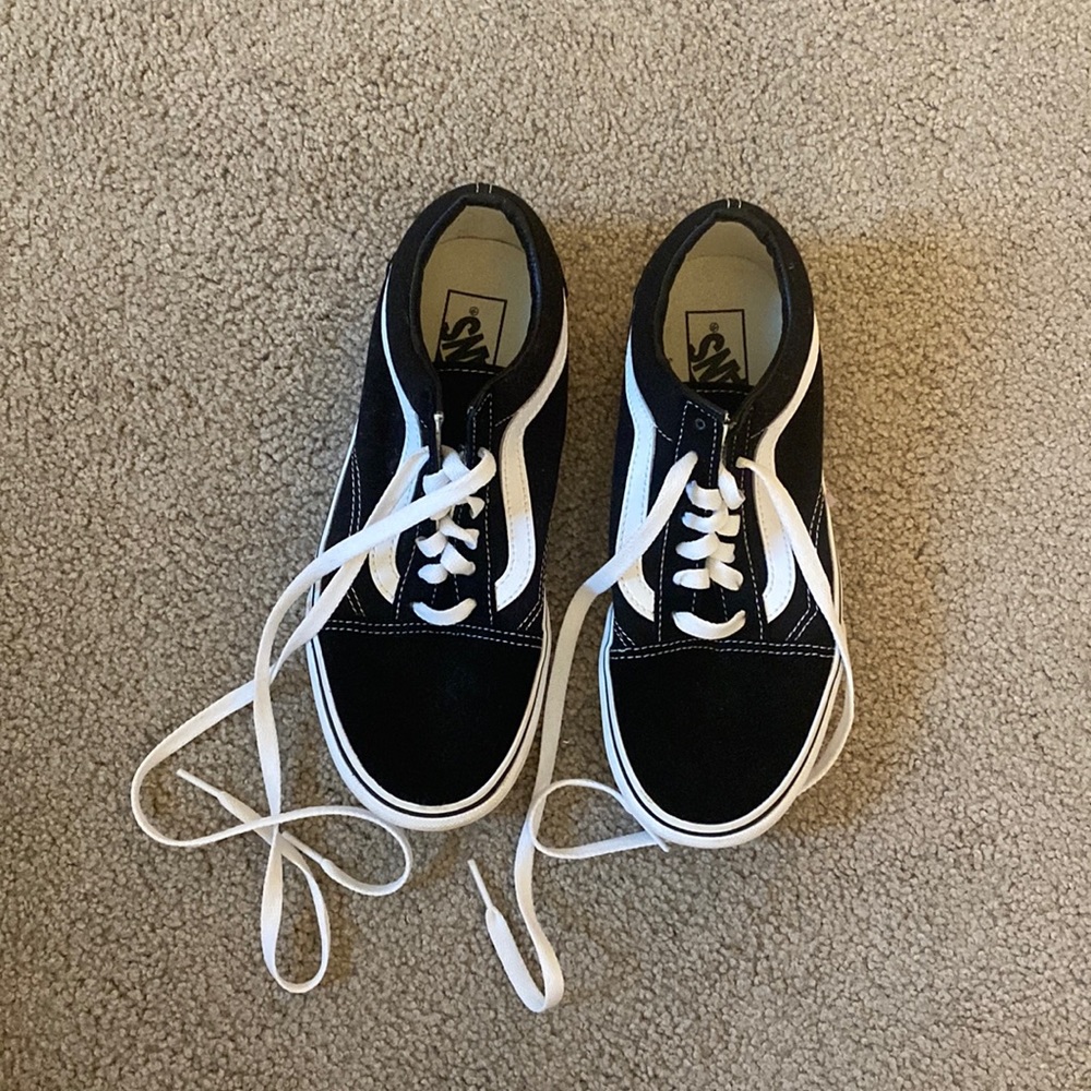 black platform vans
